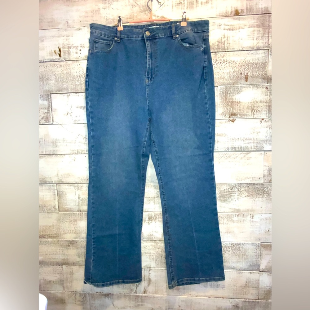 NWOT DEX PLUS HIGH RISE BOOT CUT JEANS SZ 18